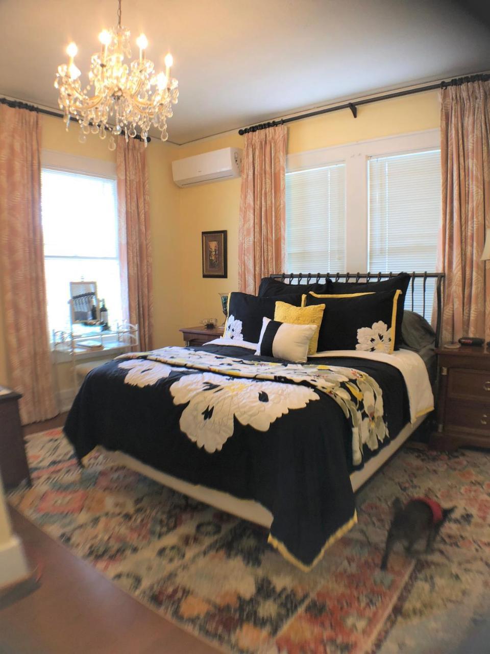 Avenue O Bed And Breakfast Галвестон Екстер'єр фото